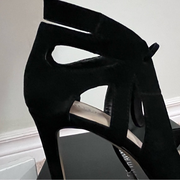 Black Heels by Saks Fifth Avenue - Picture 3 of 12